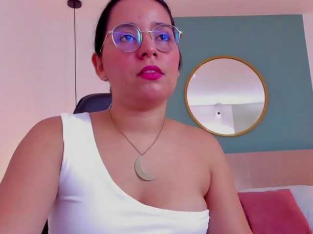 lucy-blue28