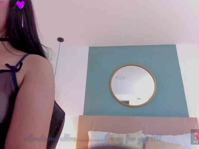 lucy-blue28 webcam
