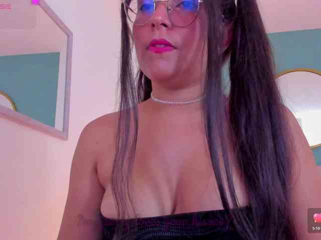 lucy-blue28