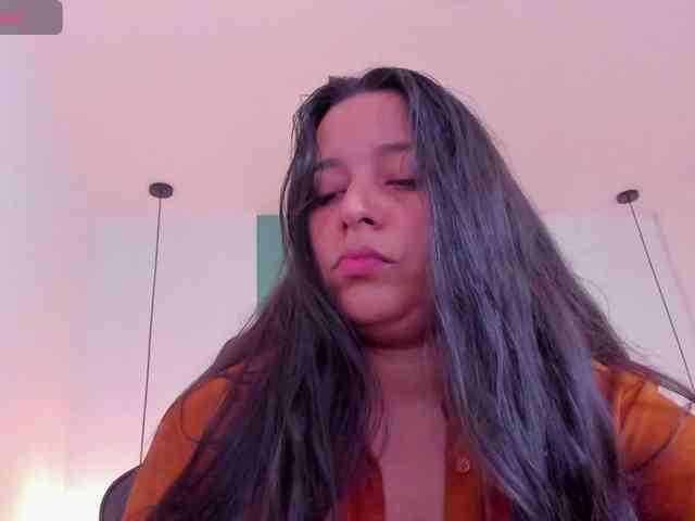 lucy-blue28 webcam
