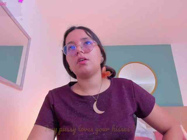 lucy-blue28