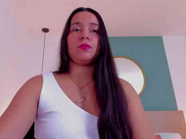 lucy-blue28 webcam
