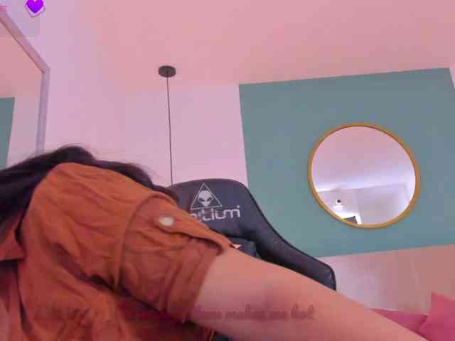 lucy-blue28 webcam