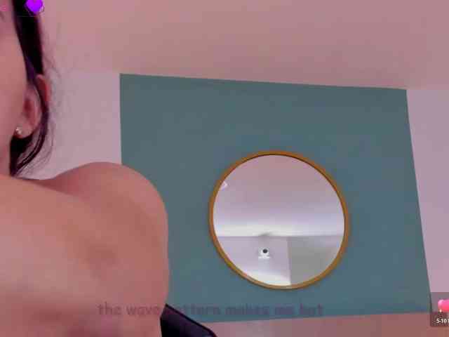 lucy-blue28 webcam