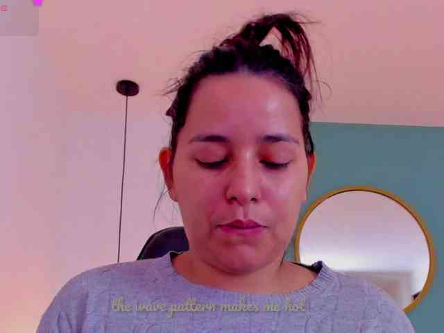 lucy-blue28 webcam