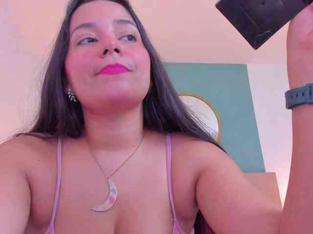 lucy-blue28