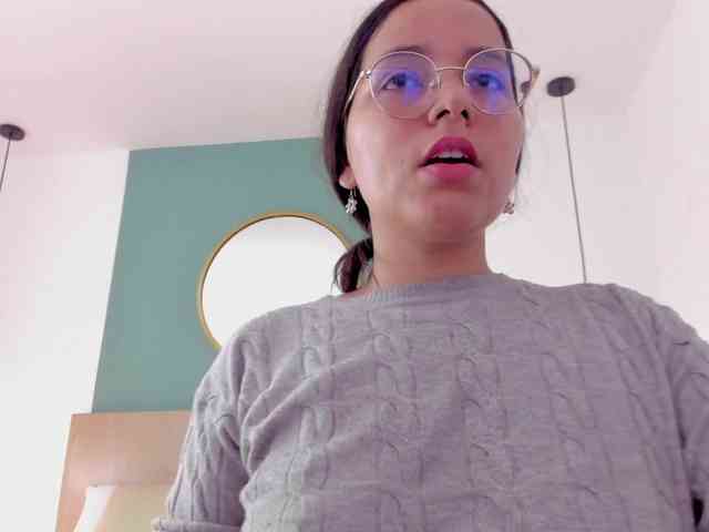 lucy-blue28