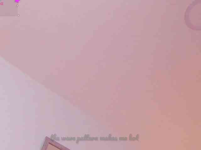 lucy-blue28 webcam