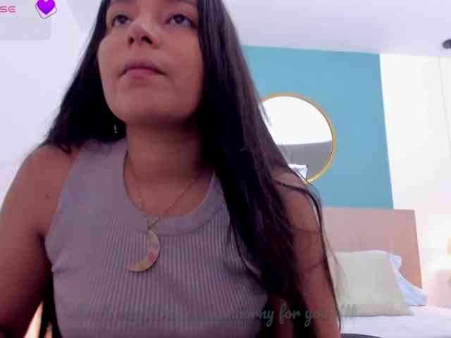 lucy-blue28