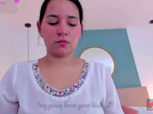 lucy-blue28
