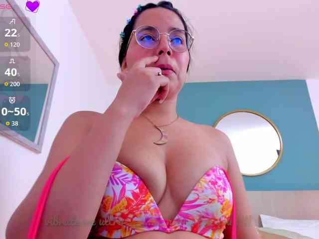 lucy-blue28