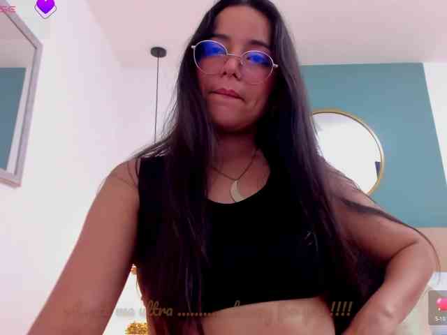 lucy-blue28