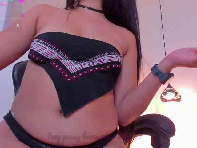 lucy-blue28 webcam