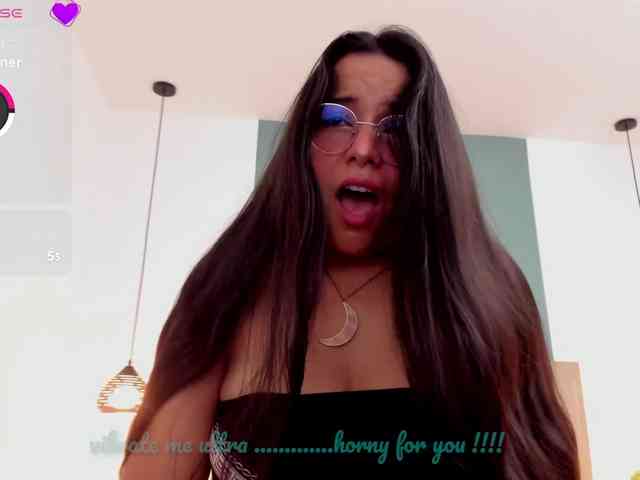 lucy-blue28 webcam