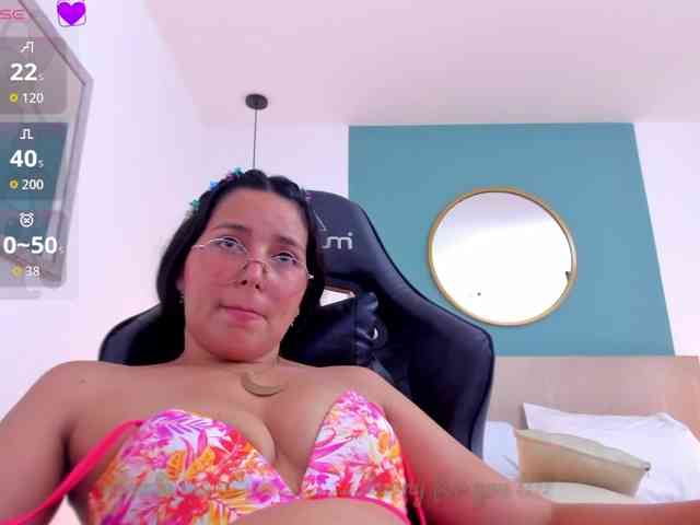 lucy-blue28