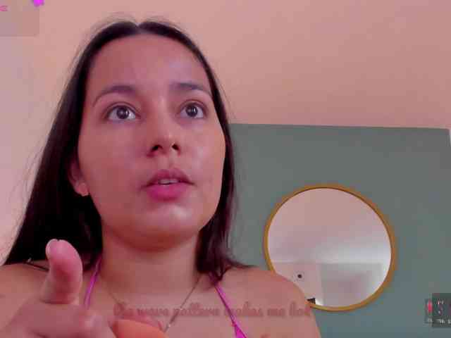 lucy-blue28 webcam