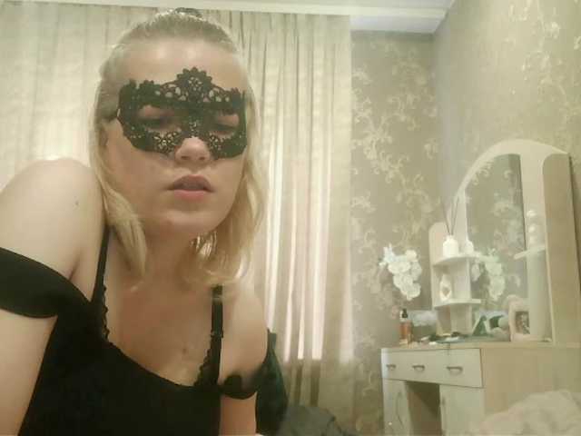 Sarah-Jane live cam on BongaCams