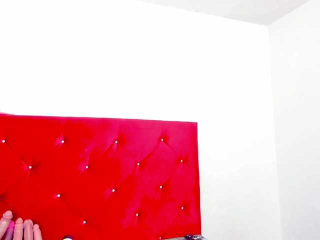 daniikbig live cam on BongaCams