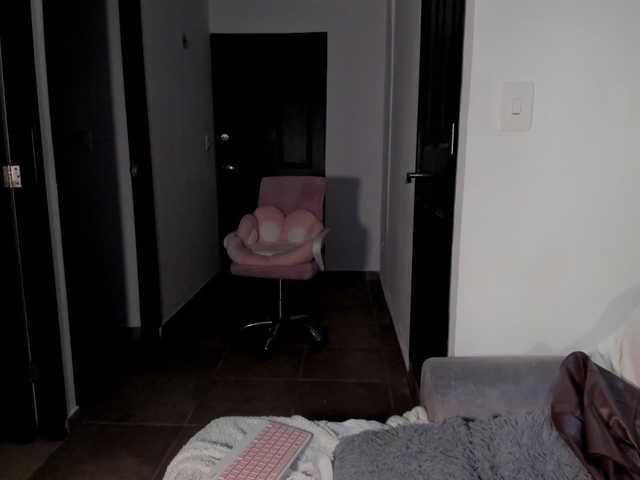 ImLiaa live cam on BongaCams