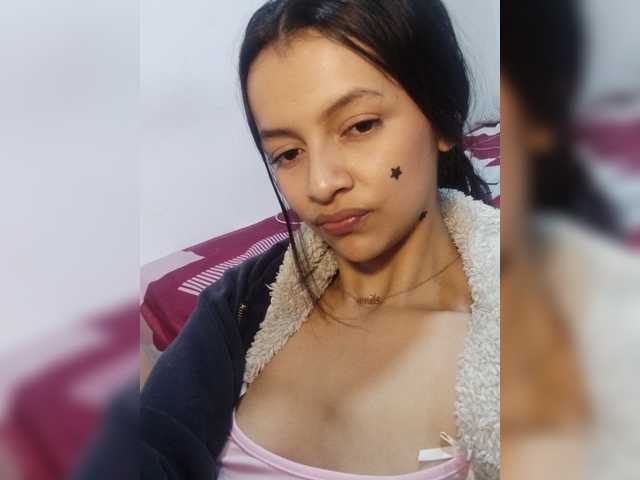 ImLiaa live cam on BongaCams
