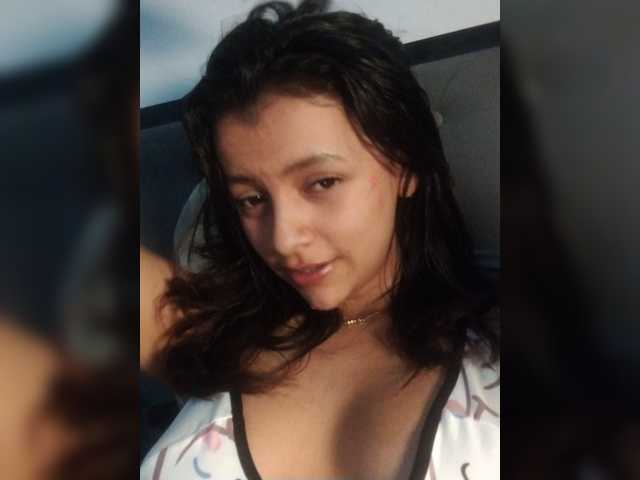 ImLiaa live cam on BongaCams
