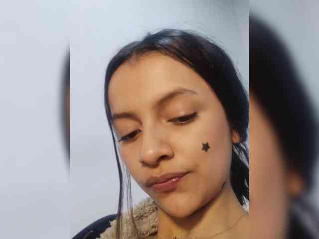 ImLiaa — live female cam on BongaCams