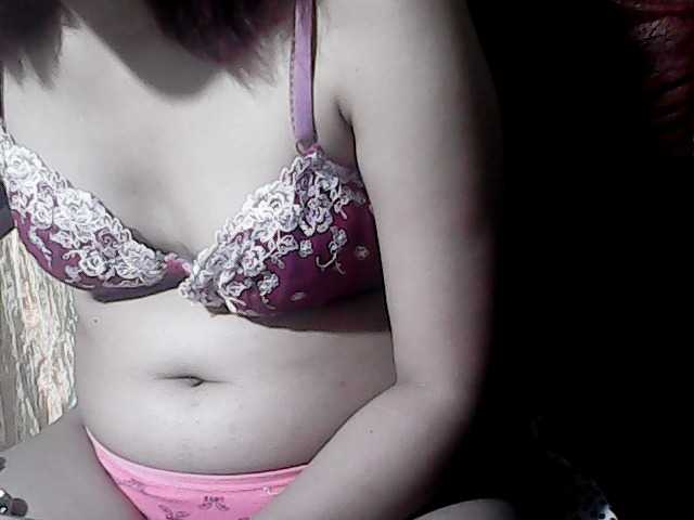 flowerhairypinay live cam on BongaCams