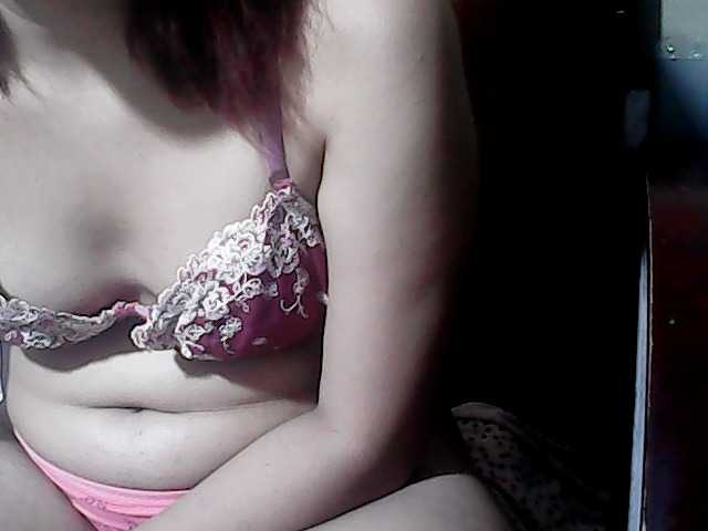 flowerhairypinay live cam on BongaCams