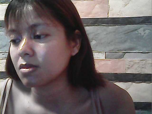 flowerhairypinay's BongaCams show and profile