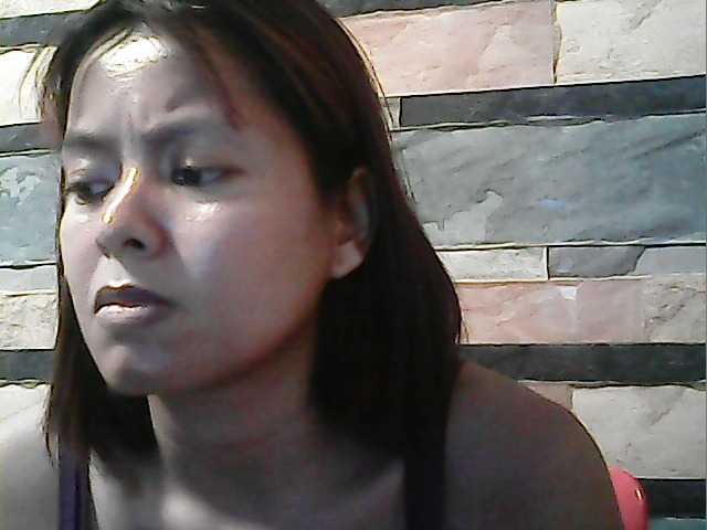 flowerhairypinay's BongaCams show and profile