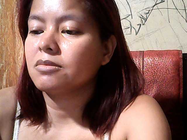 flowerhairypinay live cam on BongaCams