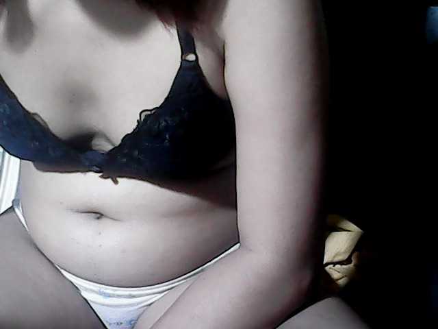 flowerhairypinay live cam on BongaCams