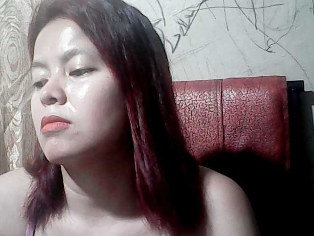 flowerhairypinay live cam on BongaCams