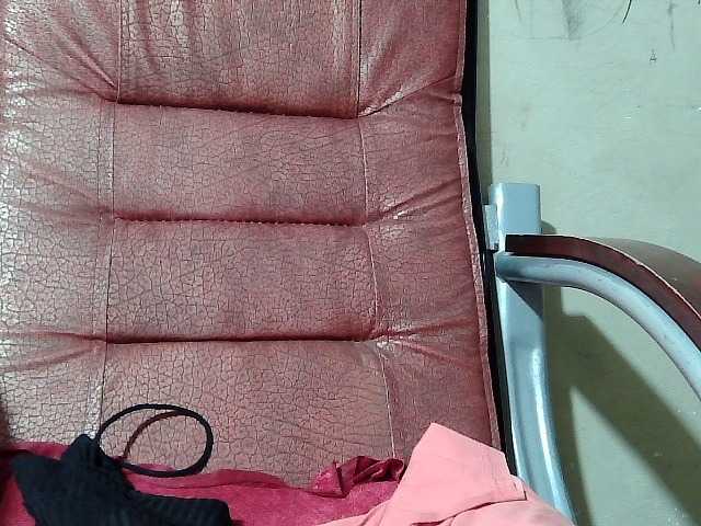 flowerhairypinay live cam on BongaCams