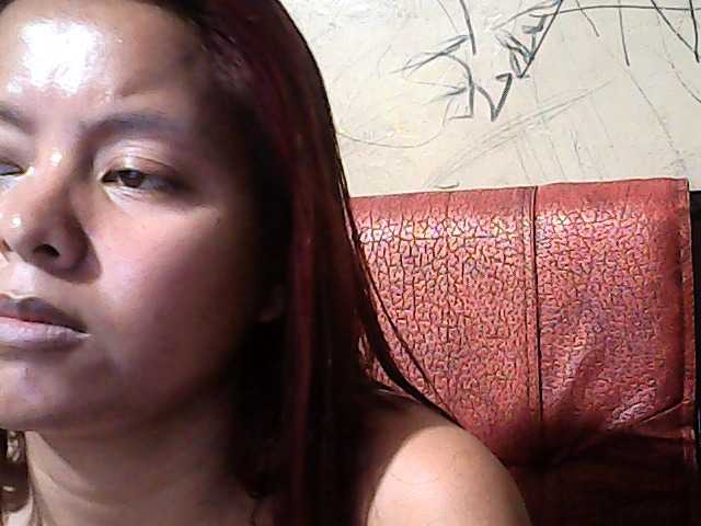 flowerhairypinay live cam on BongaCams