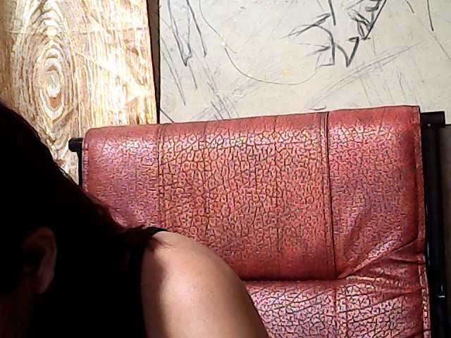 flowerhairypinay live cam on BongaCams