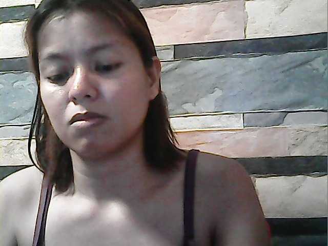 flowerhairypinay's BongaCams show and profile