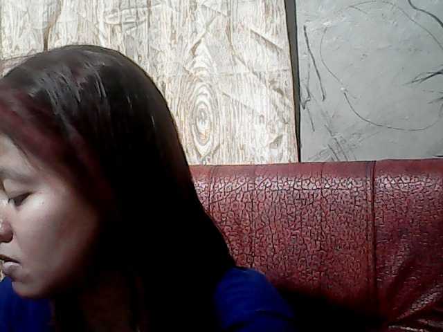 flowerhairypinay live cam on BongaCams