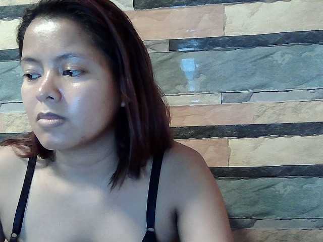 flowerhairypinay live cam on BongaCams