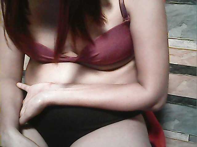 flowerhairypinay live cam on BongaCams