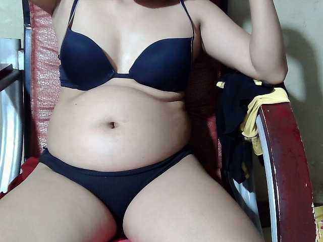 flowerhairypinay, en directo ahora en BongaCams