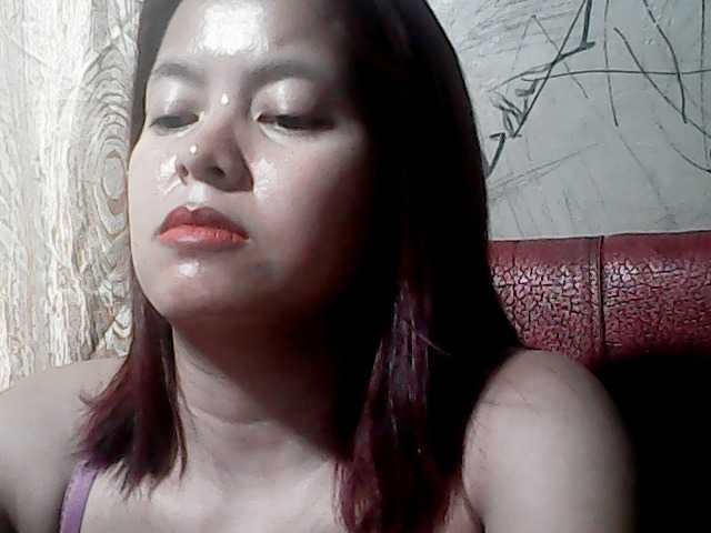 flowerhairypinay live cam on BongaCams