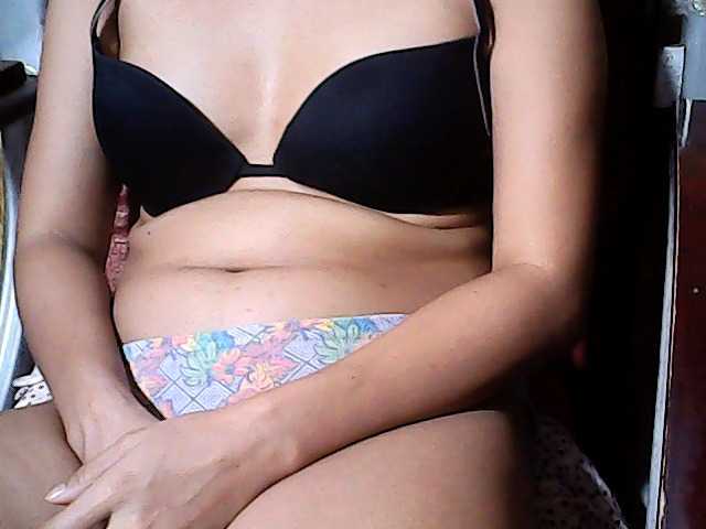flowerhairypinay live webcam show