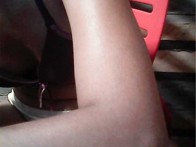 flowerhairypinay's BongaCams show and profile