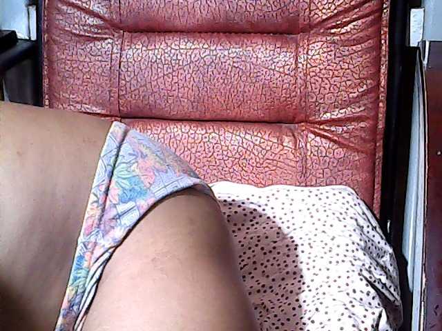 flowerhairypinay live webcam show