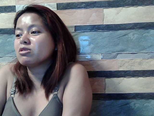 flowerhairypinay live cam on BongaCams