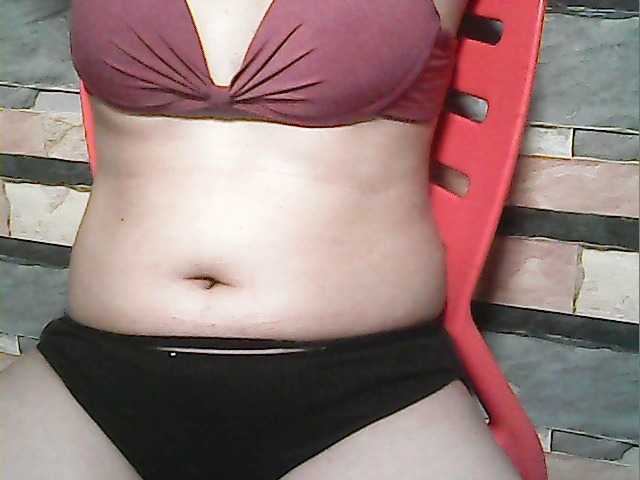 flowerhairypinay live cam on BongaCams
