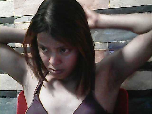 flowerhairypinay's BongaCams show and profile