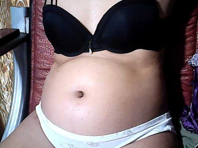 flowerhairypinay live cam on BongaCams