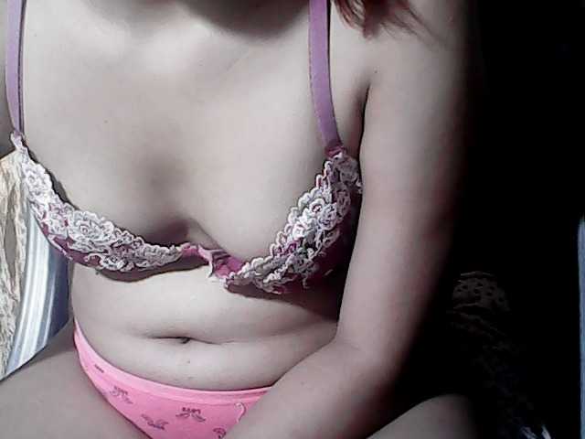 flowerhairypinay live cam on BongaCams